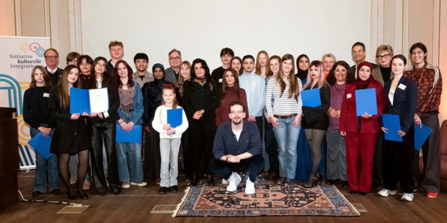 Initiative kulturelle Integration gedenkt Hanau: Worte gegen das Vergessen – Symbolbild