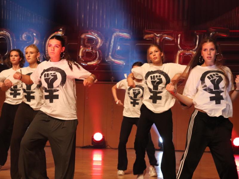 Was ist Schultheater eigentlich wirklich? – Symbolbild