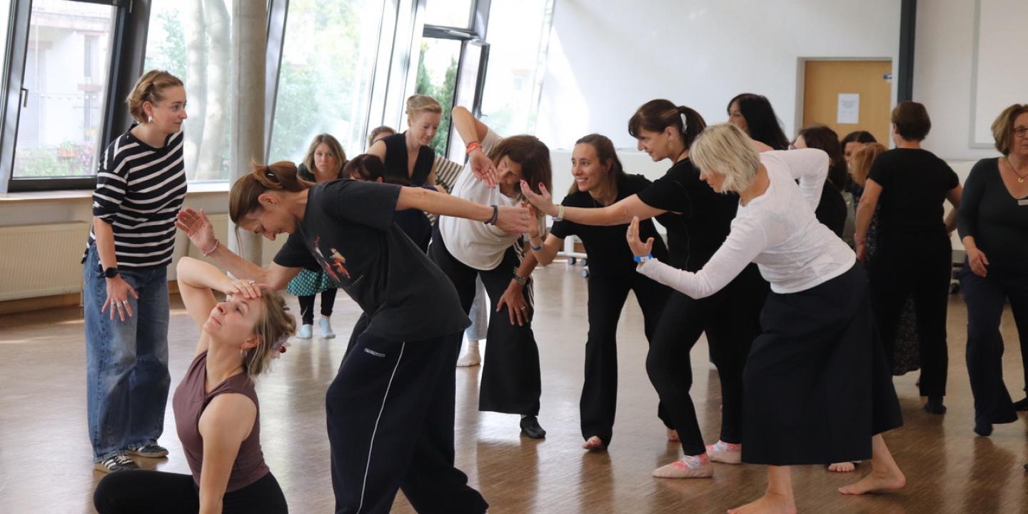 Einblicke in den Workshop: Tanztheater erleben – Symbolbild