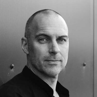 Jens Dietrich 
      (er/ihm)