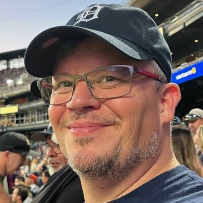 Andreas Kroder 
      (er/ihm)