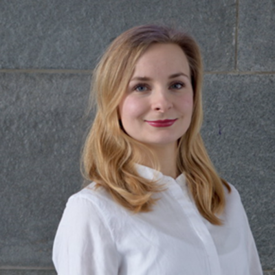Jule Schattling 
      (sie/ihr)