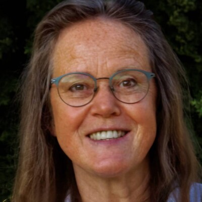 Monika Molinski 
      