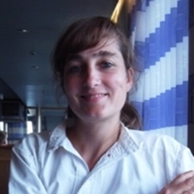 Liz Rech 
      (sie/ihr)