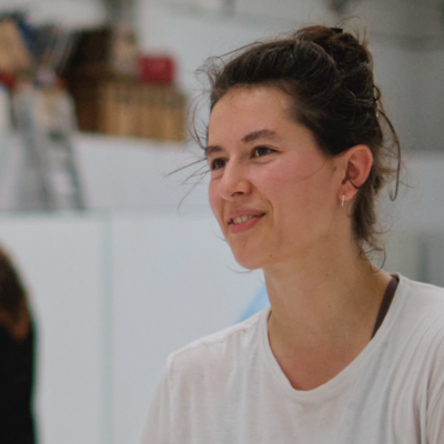 Mira Urbassek 
      (sie/ihr)