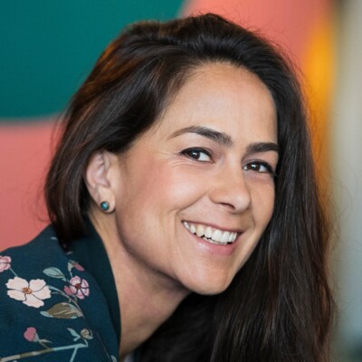 Viviane Vanessa Eggers 
      (sie/ihr)