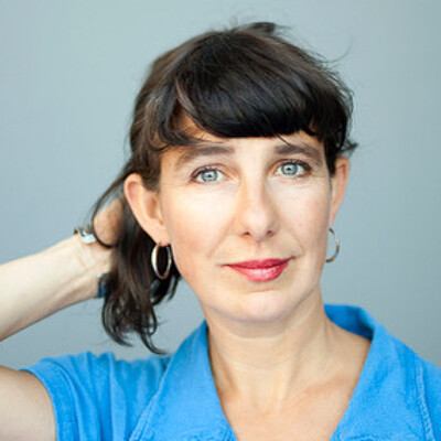 Alina Gregor 
      (sie/ihr)