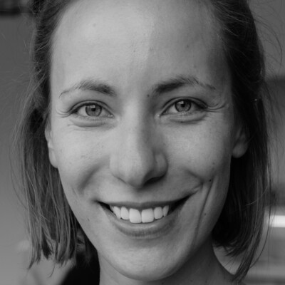 Julia Schöneberger 
      